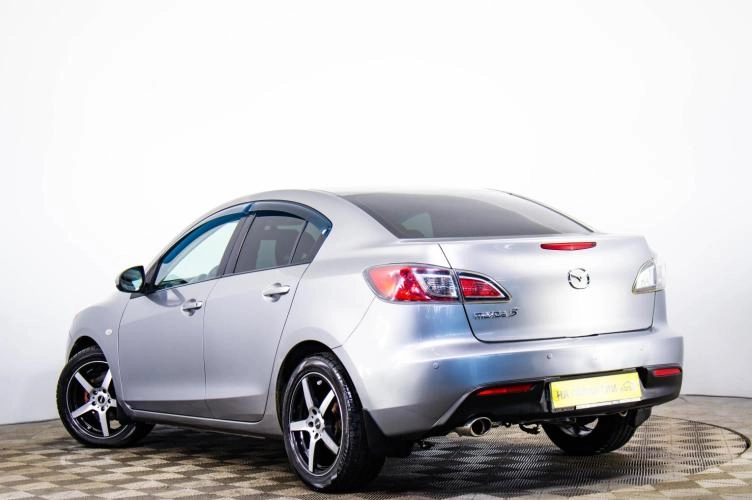 Mazda 3 6 из 6