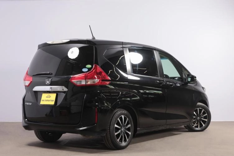 Honda Freed 6 из 6