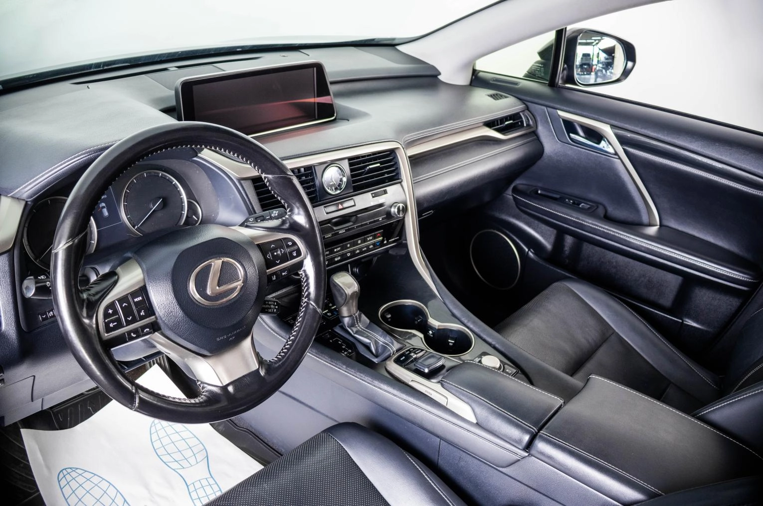 Lexus RX 9 из 28