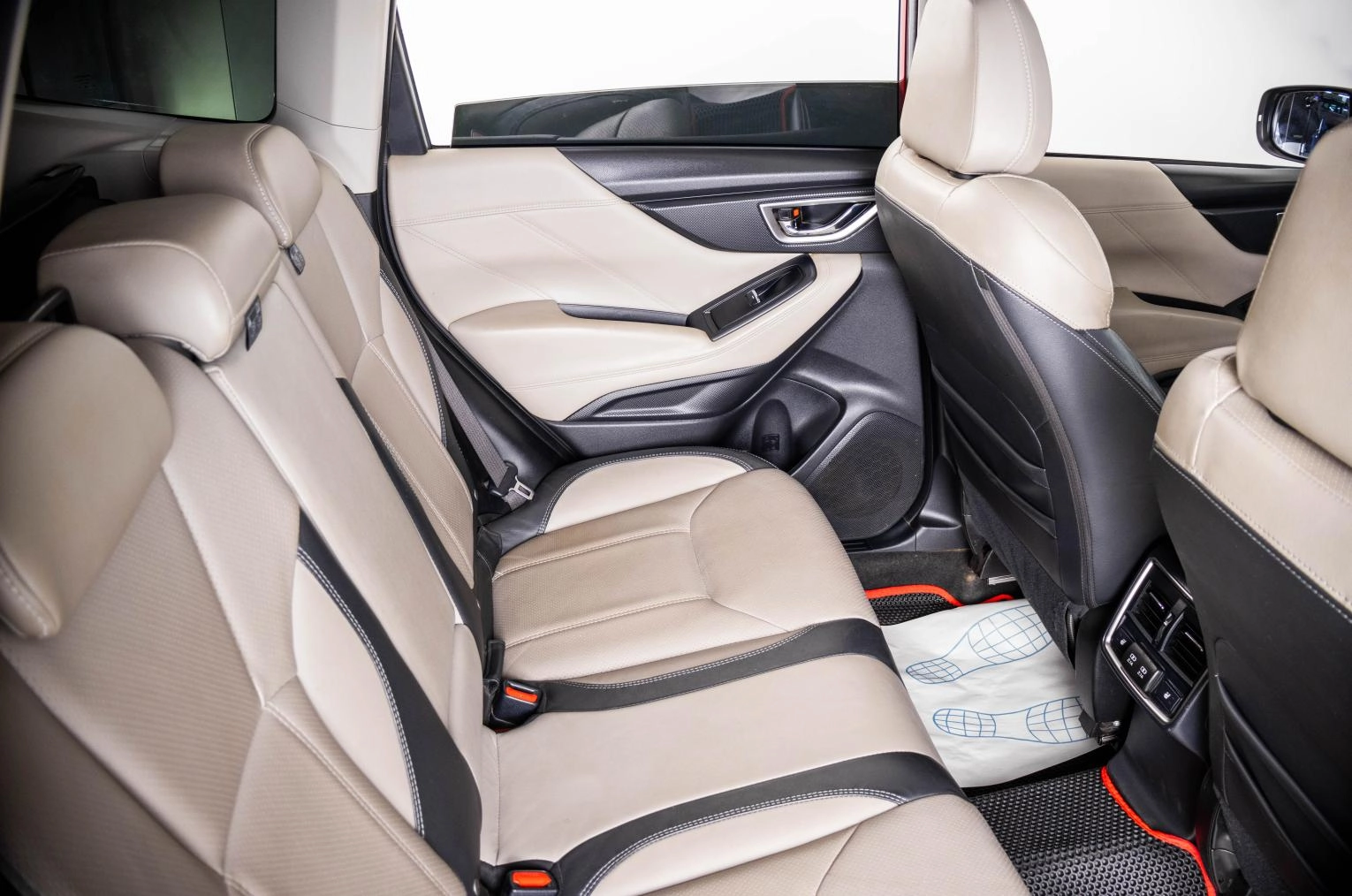 Subaru Forester 12 из 28