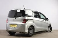 Honda Freed 6 из 16