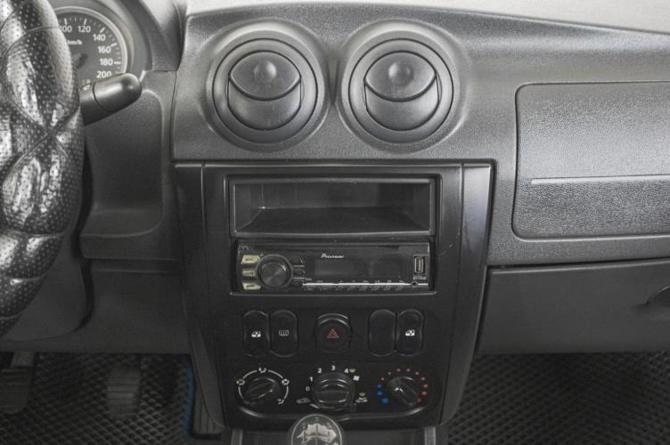 Nissan Almera 16 из 19