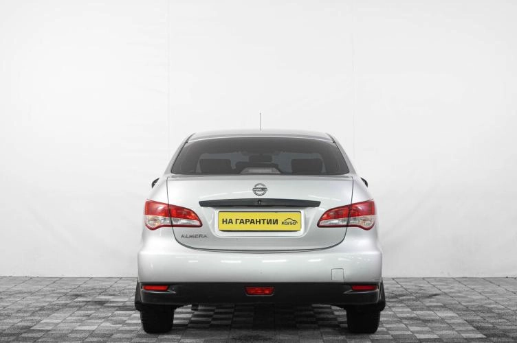 Nissan Almera 5 из 6