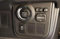 Toyota Wish 13 из 16