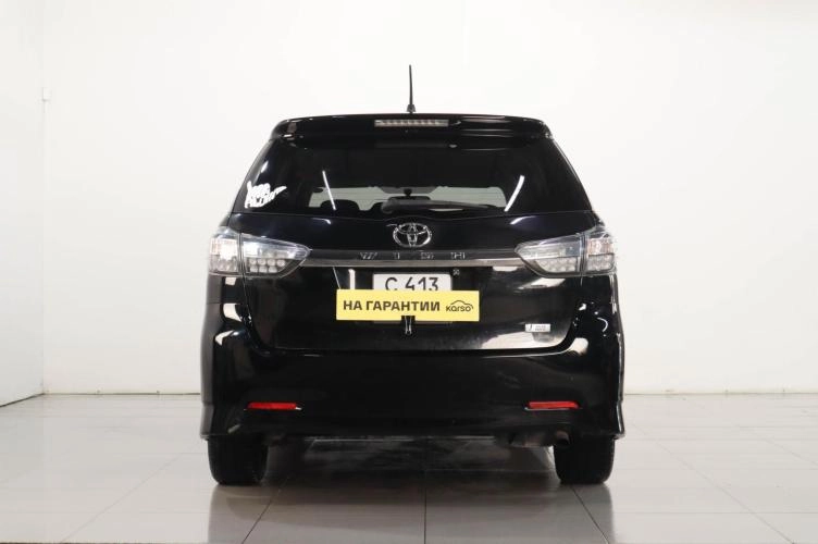 Toyota Wish 5 из 16