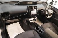 Toyota Prius 10 из 17