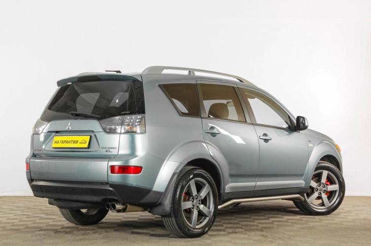 Mitsubishi Outlander 6 из 6