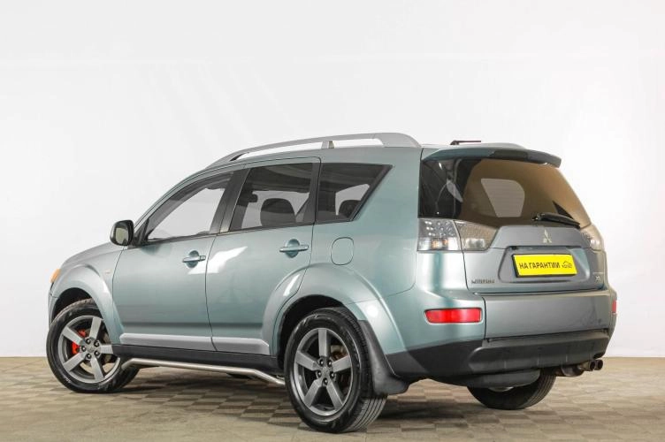 Mitsubishi Outlander 4 из 6