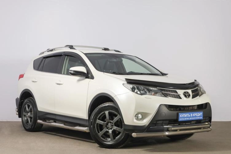 Toyota RAV4 1 из 6
