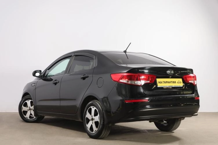 KIA Rio 4 из 6