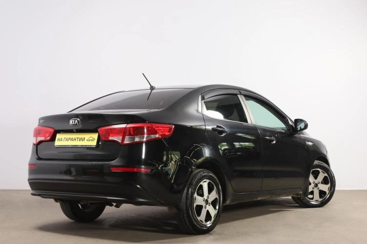 KIA Rio 6 из 6