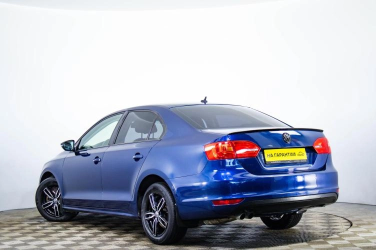 Volkswagen Jetta 6 из 6