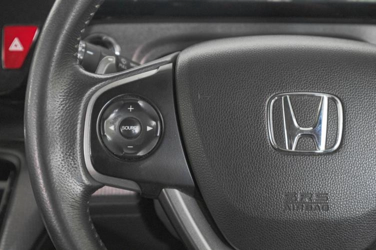 Honda Stepwgn Spada 16 из 21