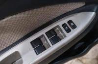 Toyota Yaris 24 из 28