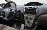 Toyota Yaris 20 из 28