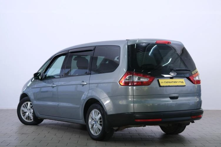 Ford Galaxy 4 из 6