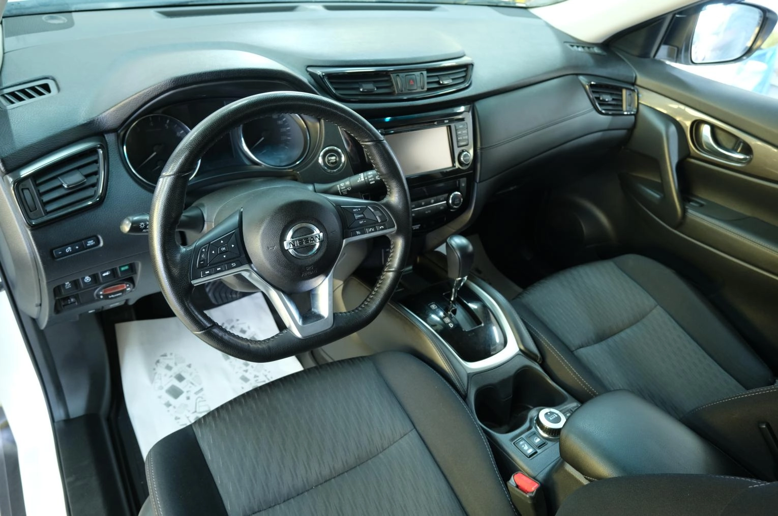 Nissan X-Trail 11 из 24