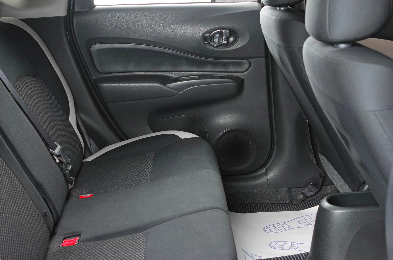 Nissan Note 8 из 15