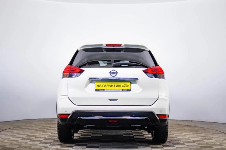 Nissan X-Trail 5 из 6