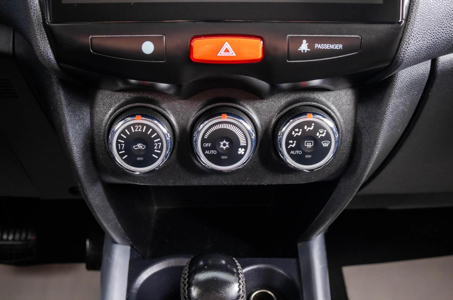 Mitsubishi ASX 18 из 23