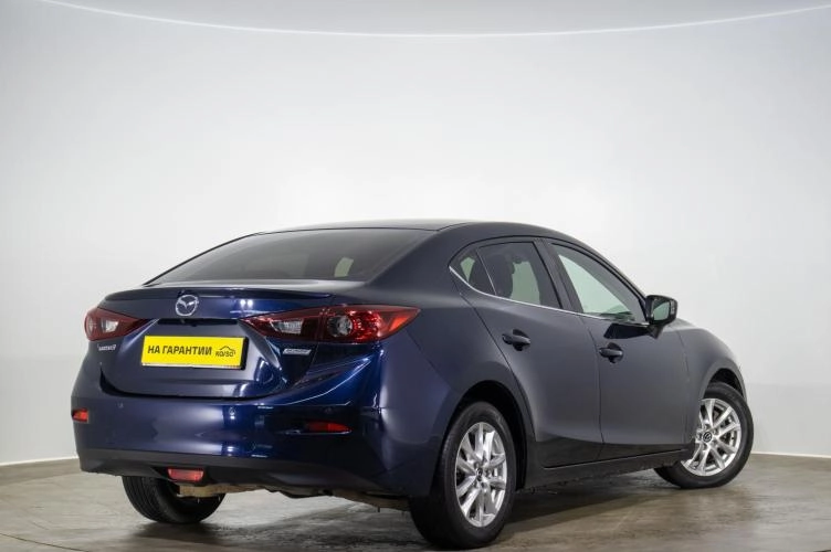 Mazda 3 4 из 6