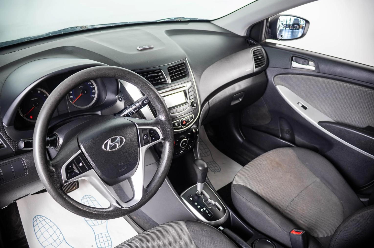 Hyundai Solaris 7 из 21