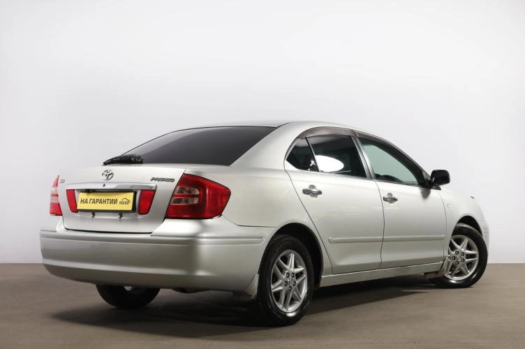 Toyota Premio 6 из 6