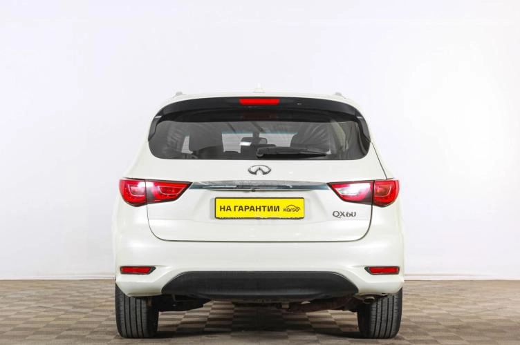 Infiniti QX60 5 из 6