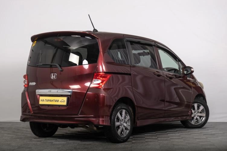 Honda Freed 6 из 6