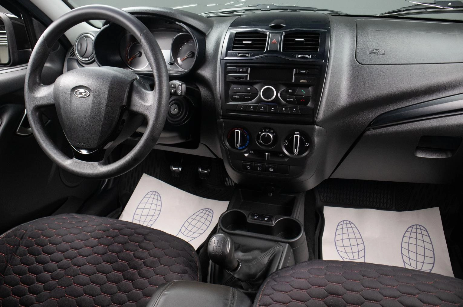 ВАЗ (LADA) Granta 8 из 18
