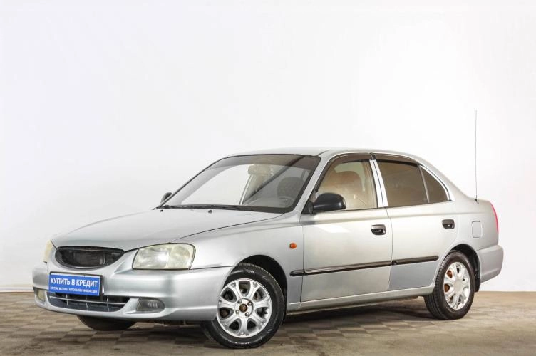 Hyundai Accent 3 из 6