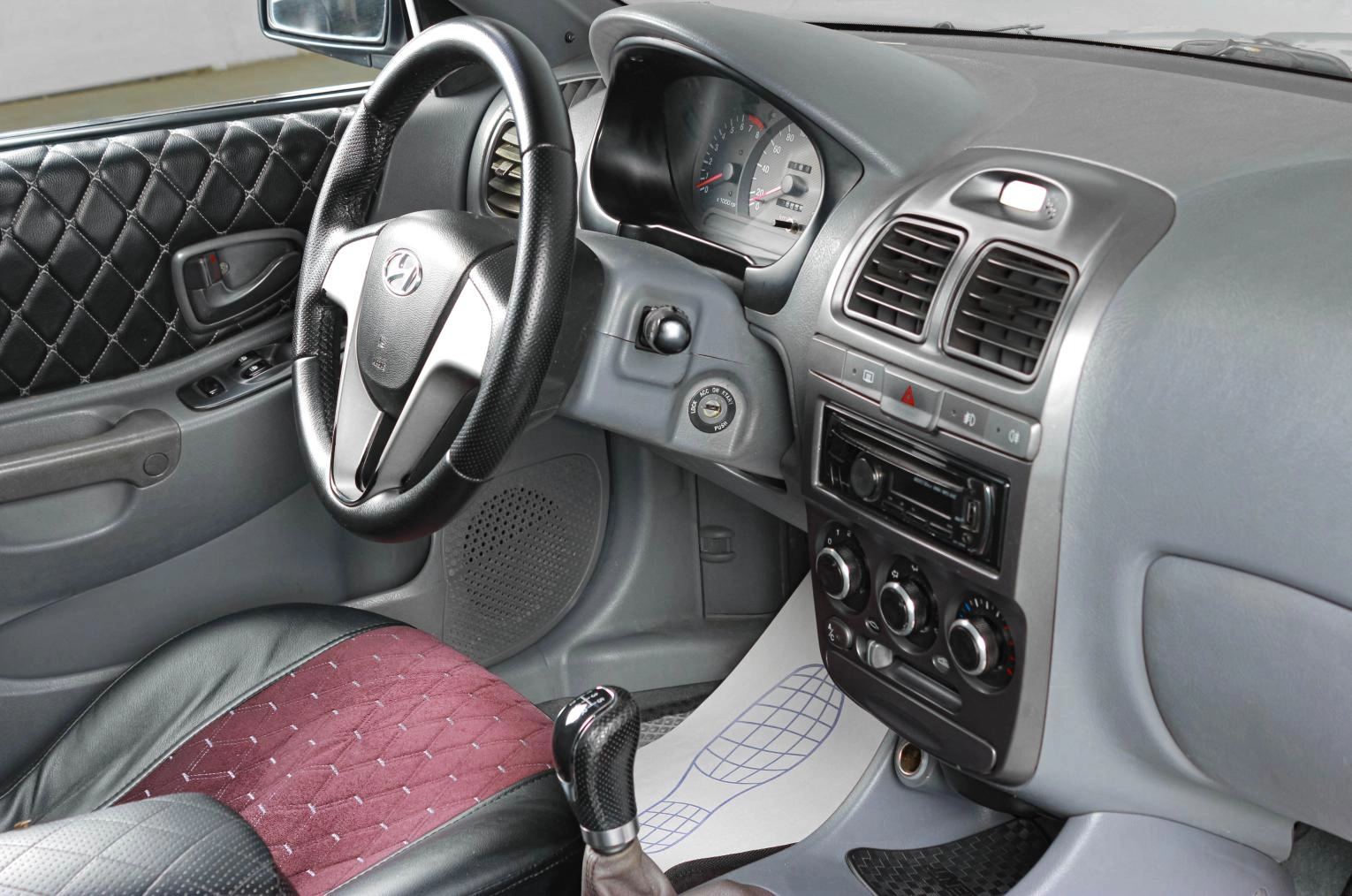 Hyundai Accent 10 из 15