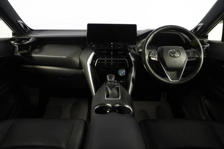 Toyota Harrier 8 из 19