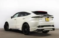 Toyota Harrier 4 из 19