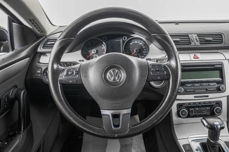 Volkswagen Passat CC 13 из 24