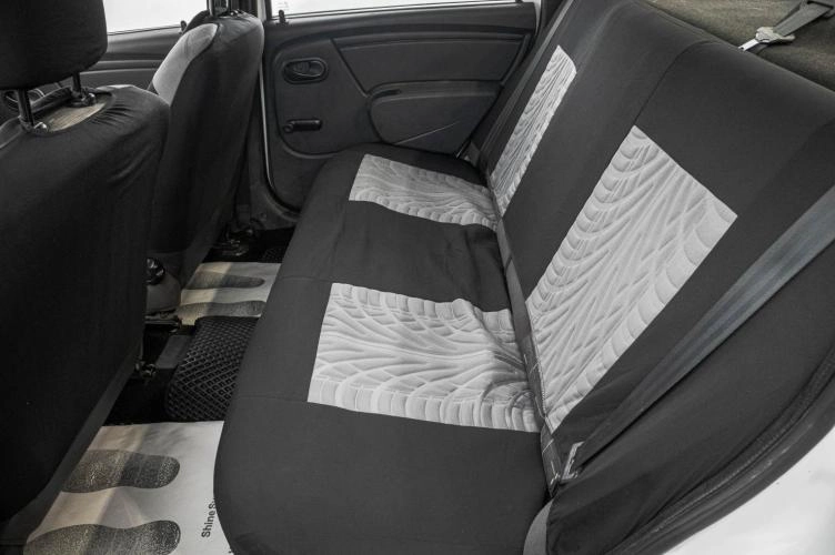 Renault Logan 17 из 18