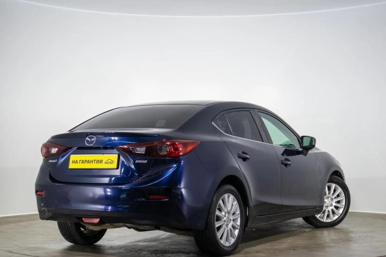 Mazda 3 4 из 6