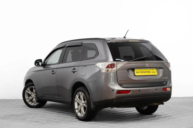 Mitsubishi Outlander 6 из 6