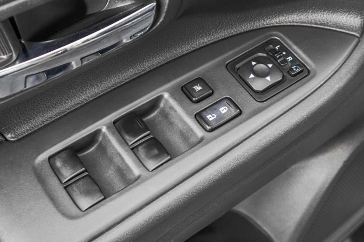 Mitsubishi Outlander 10 из 25