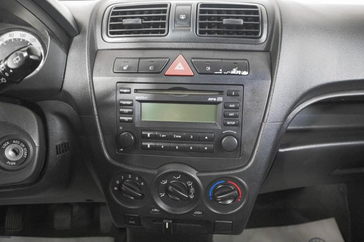 KIA Picanto 16 из 18