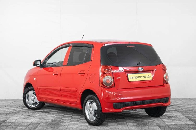 KIA Picanto 4 из 6