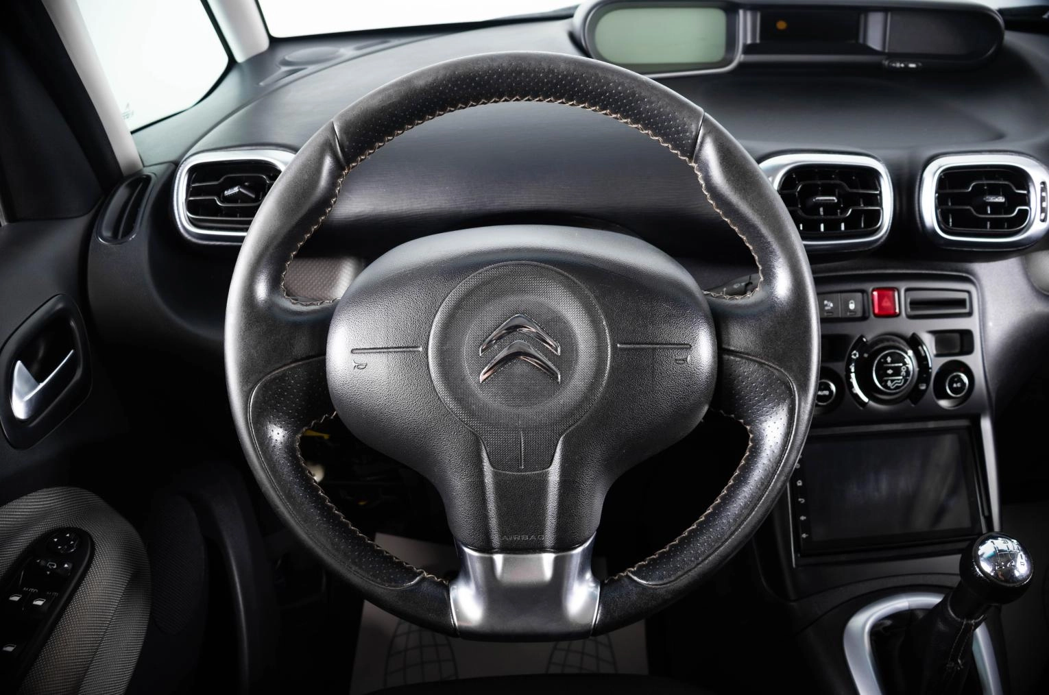 Citroen C3 14 из 19