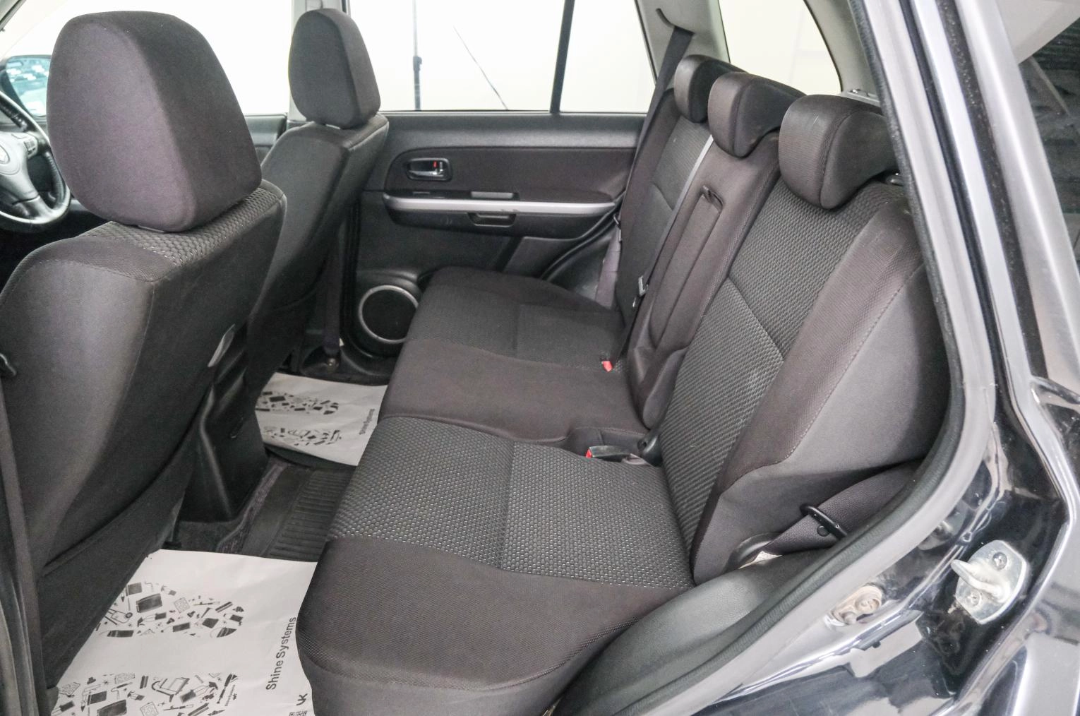 Suzuki Escudo 20 из 21