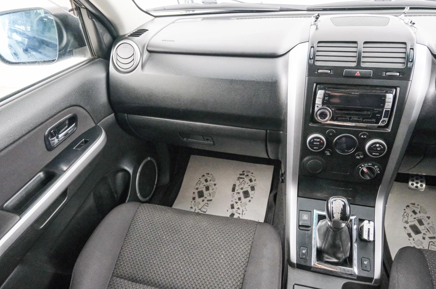 Suzuki Escudo 11 из 21