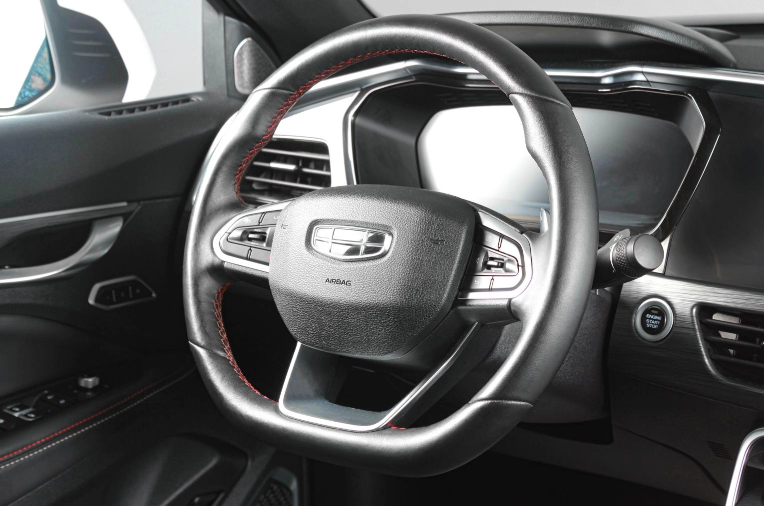 Geely Tugella 11 из 20