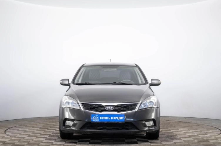 KIA cee'd 2 из 20