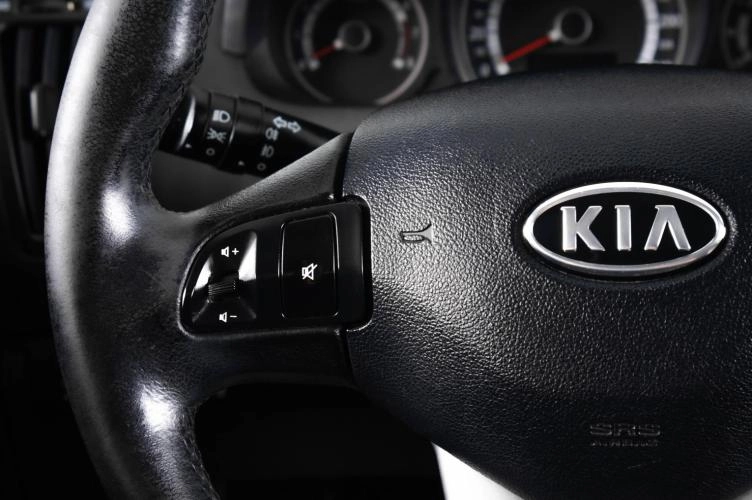 KIA cee'd 15 из 20