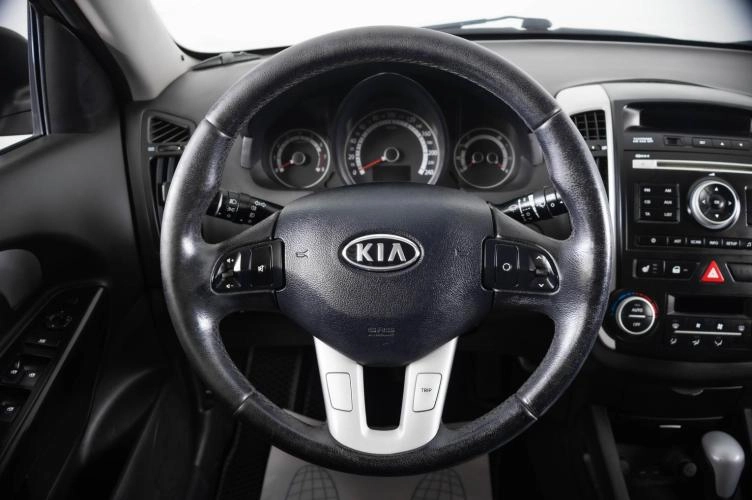 KIA cee'd 14 из 20