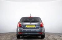 KIA cee'd 5 из 20