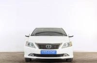 Toyota Camry 2 из 17